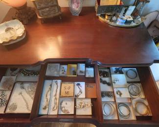 VINTAGE JEWELRY