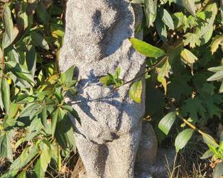 VINTAGE LION GARDEN STATUE