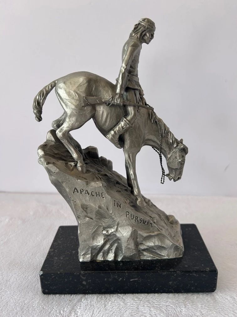  005 Philip Kraczkowski Pewter Apache In Pursuit 
