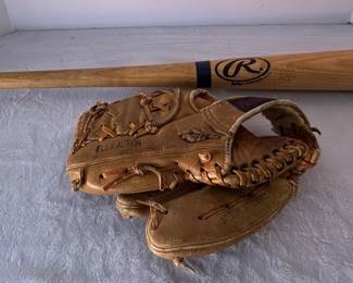 PlayKing Glove Wooden Baseball Bat 