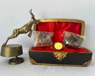 Gold, Frankincense and Myrrh Box Jumping Gazelle with Music