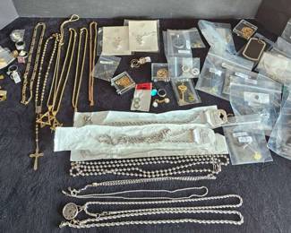 Mystery Lot of Womens Costume Jewelry 