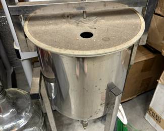Kettle - we have 10 & 20 gallon systems