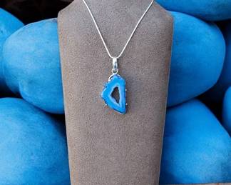 Blue Agate Geode Necklace Tested