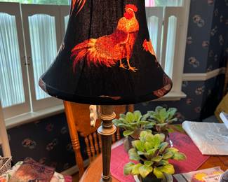 Super cute rooster lamp 