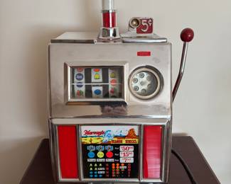 Harvey’s 5 cent Slot machine  works ! 