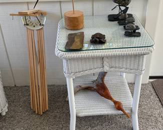 Hand Craved Items     
Iron and Stone Sculptures 
Wicker 