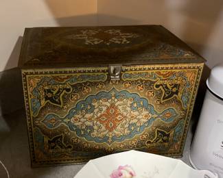 Vintage Heinz 57 Commemorative Tin