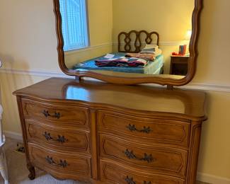 55” L x 20”W x 32” H