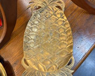 gorgeous brass pineapple trivit dish or wall hanging