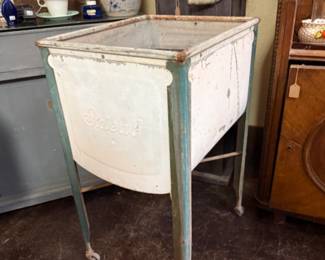 Vintage Ideal Wash tub