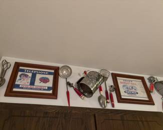 Vintage and antique decor and kitchenware