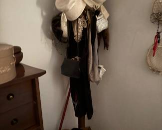 Vintage hats
Vintage coat rack