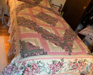 MCM twin bed w/mattress & boxspring
Headboard & frame