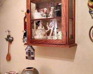 Curio Cabinets & Home Decore