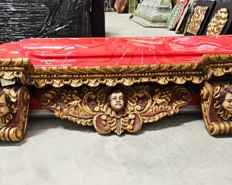 Cherub mantle