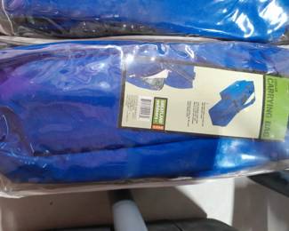 Carrying bags - brand new - several