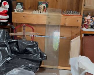 CHESS SETS VARIOUS COLLECTIBLES