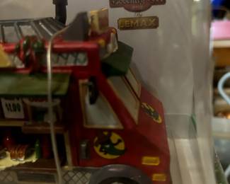 Lemax holiday taco truck closeup
