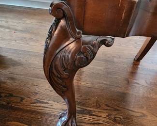 Dining Chair Leg Details