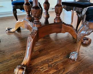 Dining Table Base Details