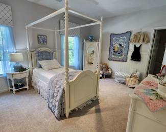 Twin Canopy Trundle Bed