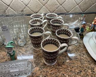 Bird mugs