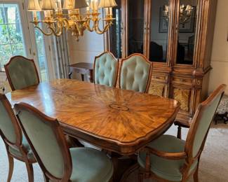 Extension table and china cabinet Manufacturer is Burlington House Furniture Lexington, ​​​NC