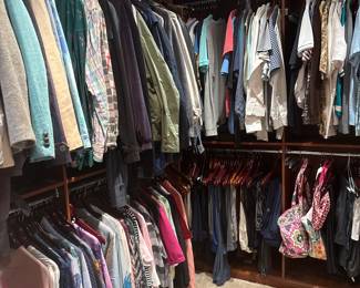 Ladies clothing are all the preferred  labels such as Talbots, Nordstrom, Bob Mackie, Bill Blasso, Isaac Mizrahi. Sizes range from Large to 1X.