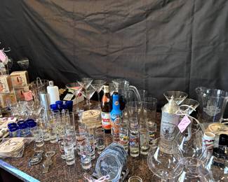 Owner of Frankie's Downtown Bar - huge assortment of authentic & collector's bar supplies.