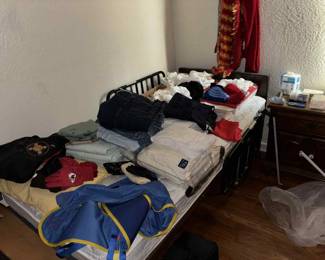 linens and clothing