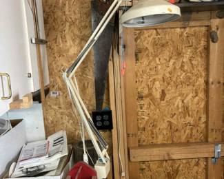 shed lamp