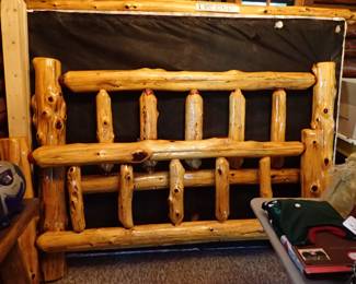 HEAVY Log Bed. Queen size. 