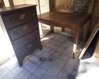 Dresser/Tables