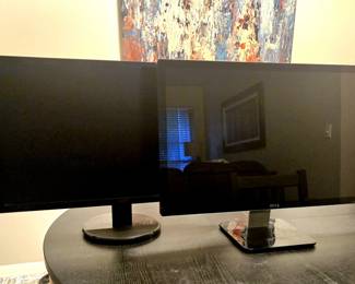 2 LCD monitors 24inch