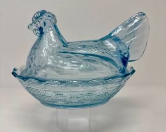 19 LargeVintageFentonBlueGlassHenonNestBasketweaveDish