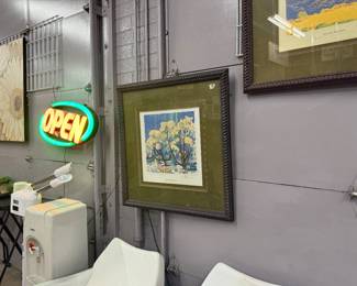 Sale Picture