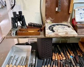 WOODWORKING TOOLS, BINOCULARS