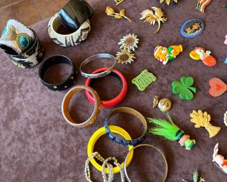 COSTUME JEWELRY