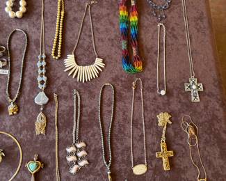 MORE COSTUME JEWELRY!