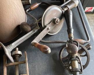 ANTIQUE WOODWORKING TOOLS