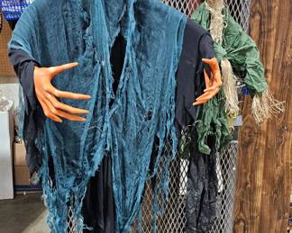 HALLOWEEN DECOR