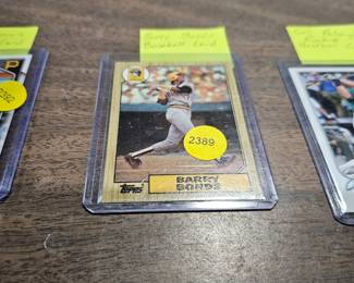BASEBALL CARD