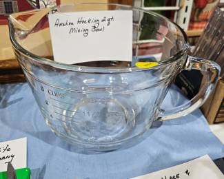 ANCHOR HOCKING MEASURING / MIXING BOWL