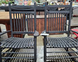 ROCKING CHAIRS