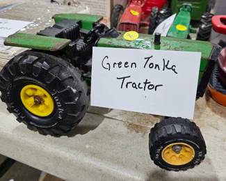 GREEN TONKA TRACTOR
