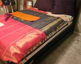 Here is the third queen bed in the master bedroom the mattress set is new, came out of a model home from last week's sale that did not sell. Selling the whole bed with the mattress set for $200. As is