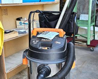 Rigid Shop Vacuum Wet/Dry.