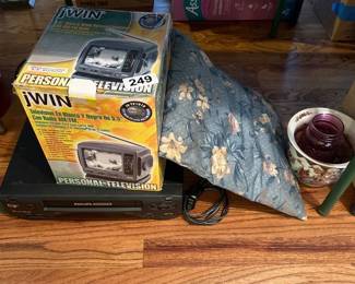 PHILIPS VCR, PERSONAL TELEVISION, PILLOW, PLANTER, PURPLE JAR