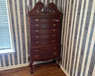 HIGHBOY CHEST